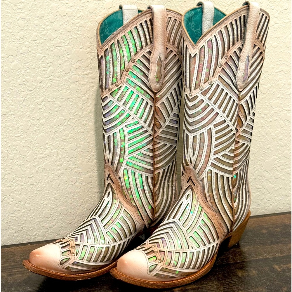 Women’s CORRAL AB Iridescent Sequin Studded boots Size 9 PERFECT FOR WEDDING 💎